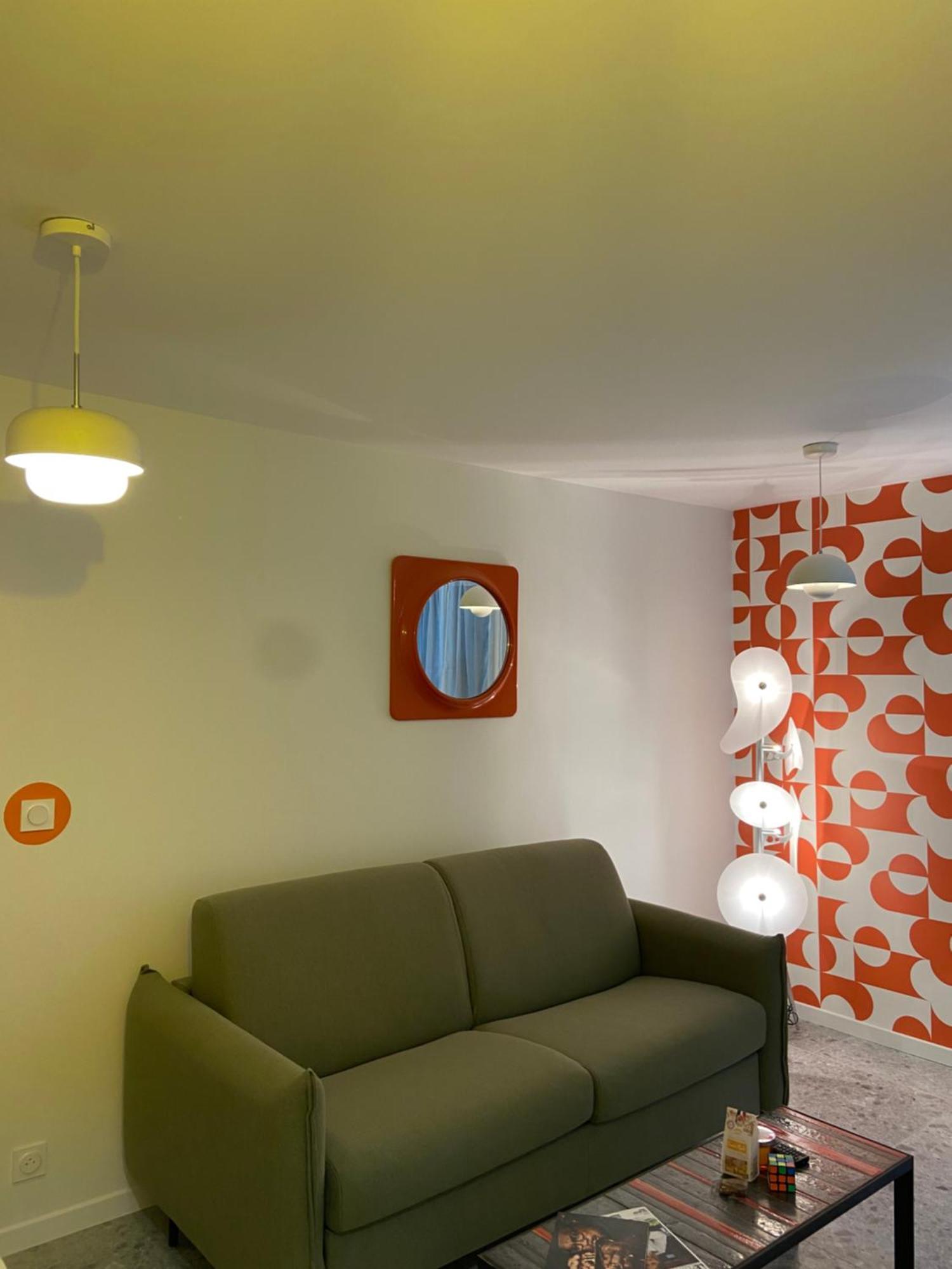Orange & Art Apartment Clermont-Ferrand Bagian luar foto
